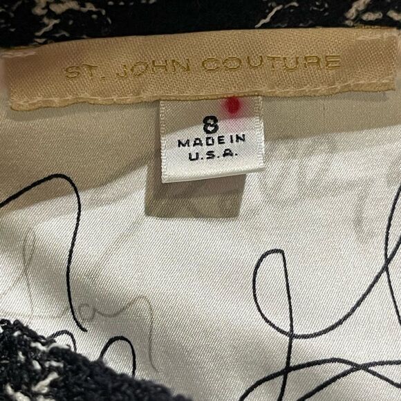 Sold  - Picture 5 of 6